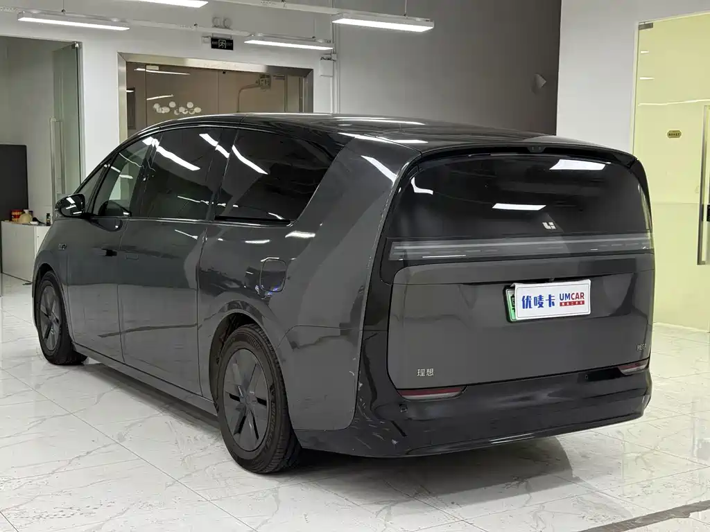 Li Auto Li MEGA — миниатюра 4