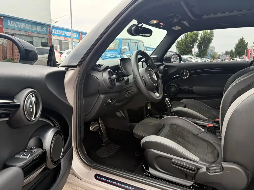 MINI Mini — миниатюра 4