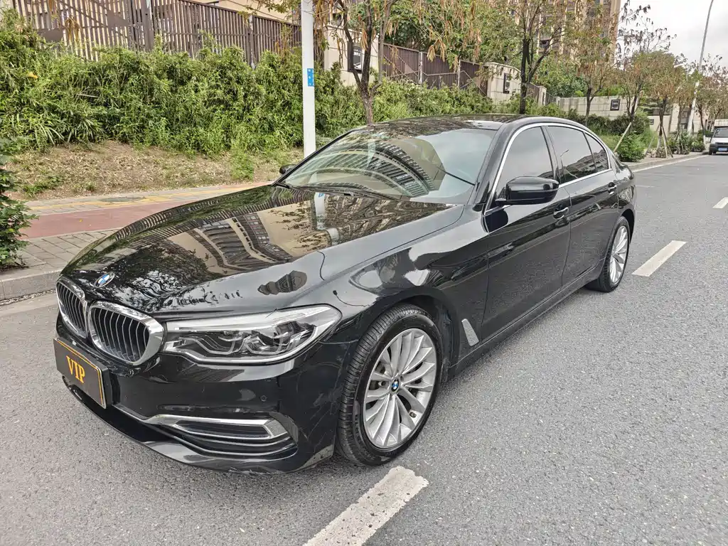 BMW 5 Series 2020