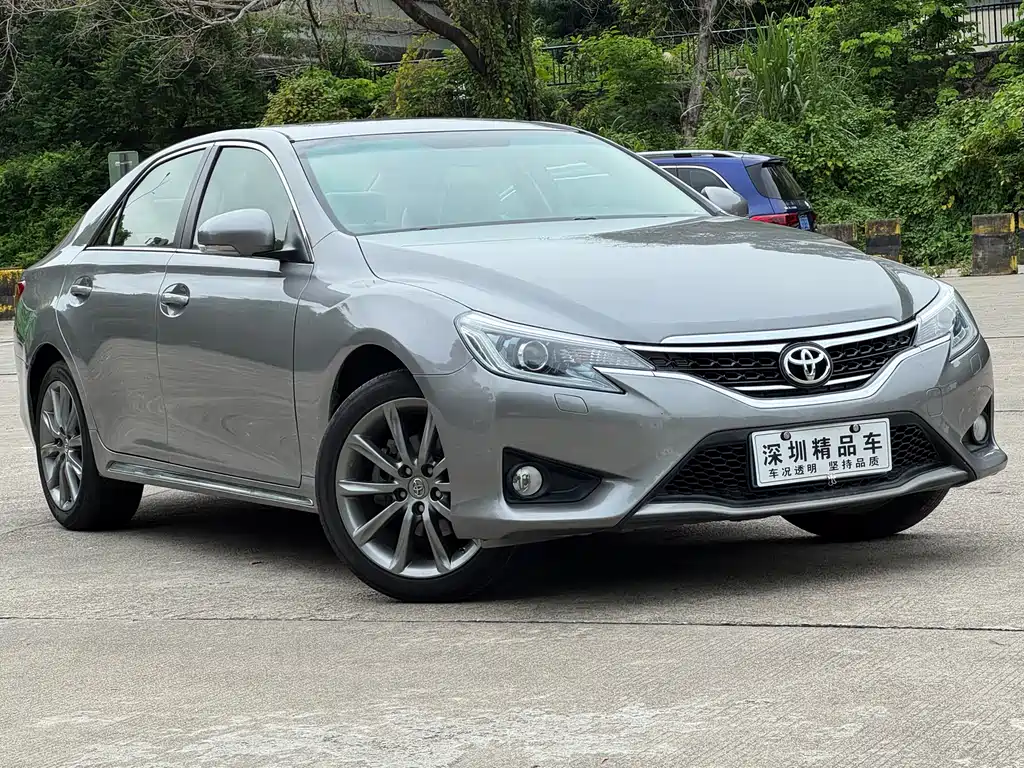 Toyota Reiz 2013 2.5V