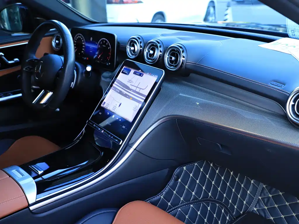 Mercedes-Benz C-Class — миниатюра 20