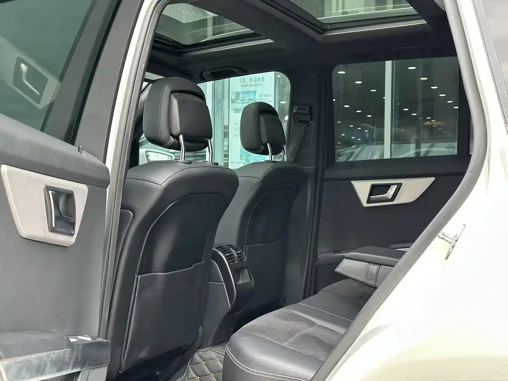 Mercedes-Benz GLK-Class — миниатюра 15