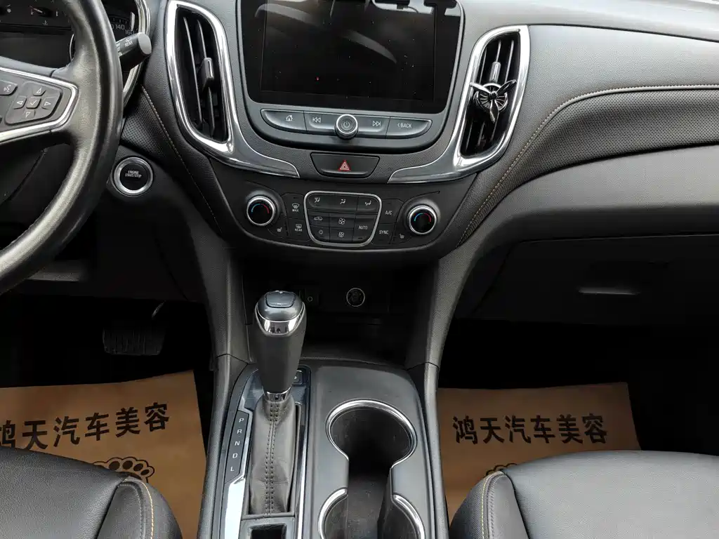 Chevrolet Equinox — миниатюра 13