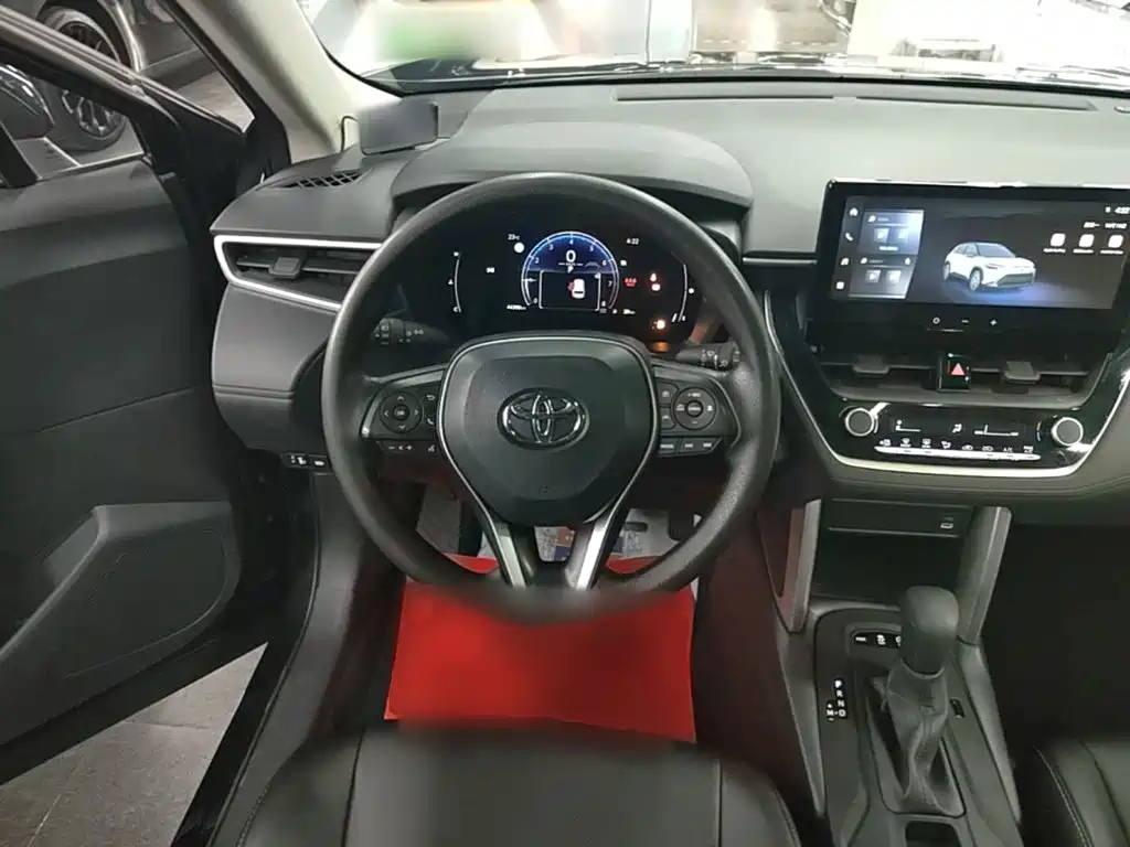 Toyota Frontlander — миниатюра 11