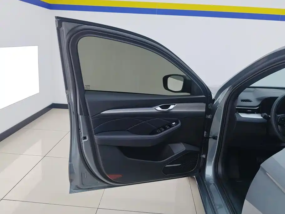 Geely Xingrui — миниатюра 7