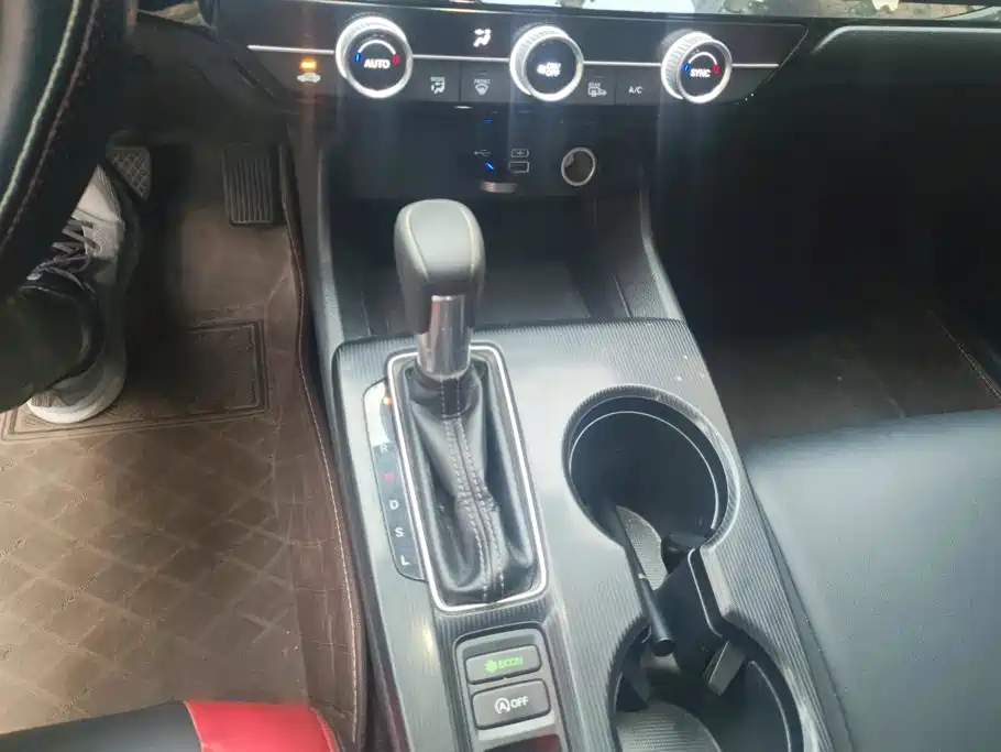 Honda Civic — миниатюра 16