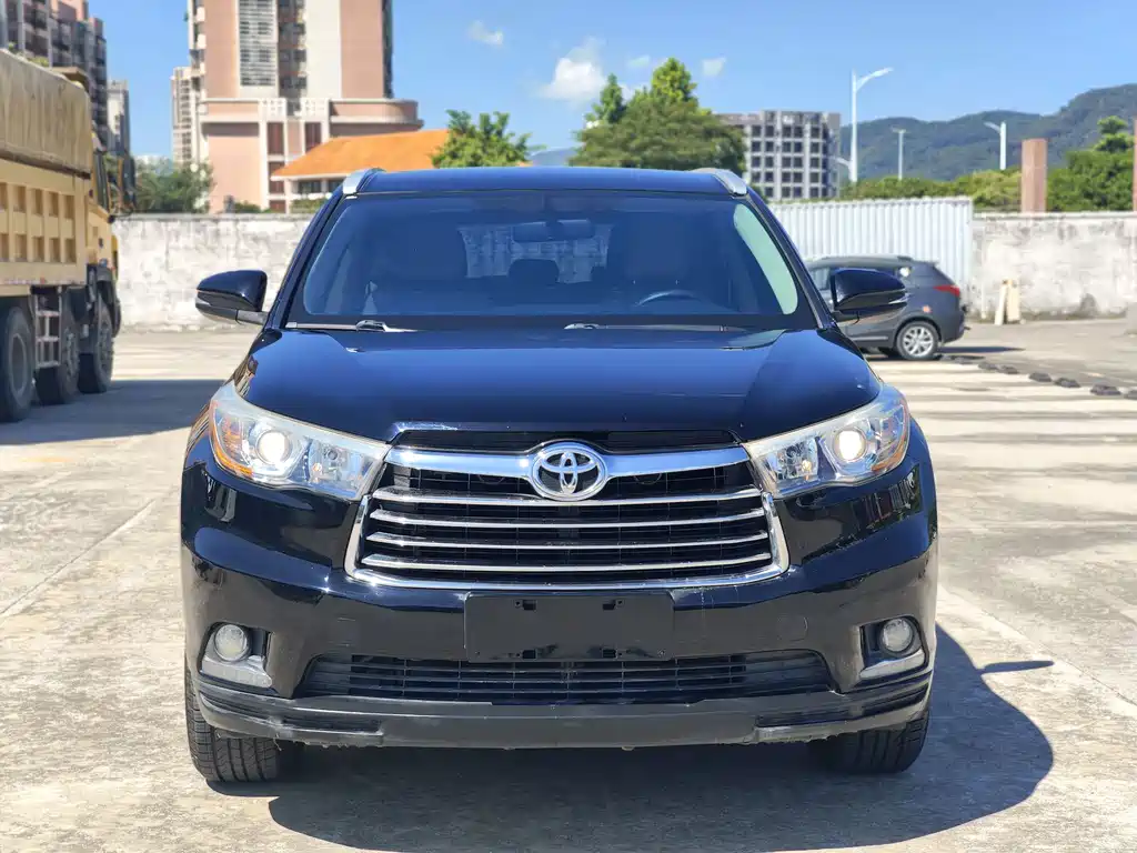 Toyota Highlander — миниатюра 2