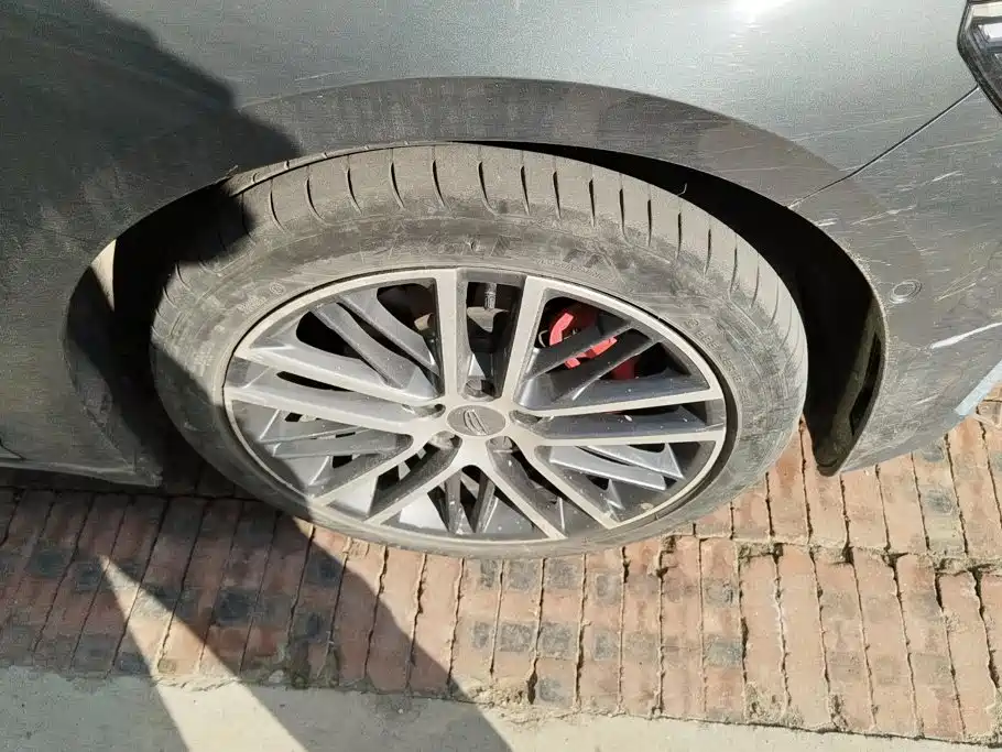 Geely Xingrui — миниатюра 6