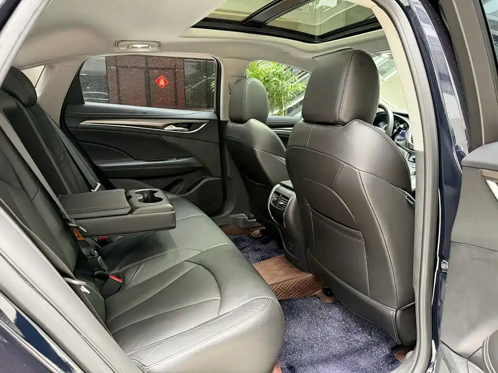 Buick LaCrosse — миниатюра 8