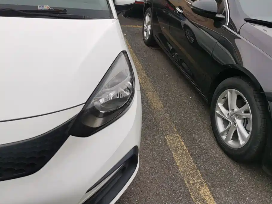 Honda Fit — миниатюра 5