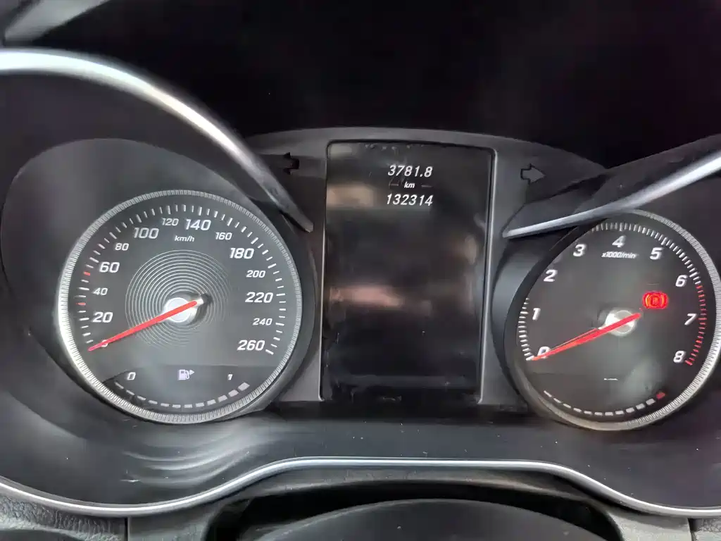 Mercedes-Benz C-Class — миниатюра 11