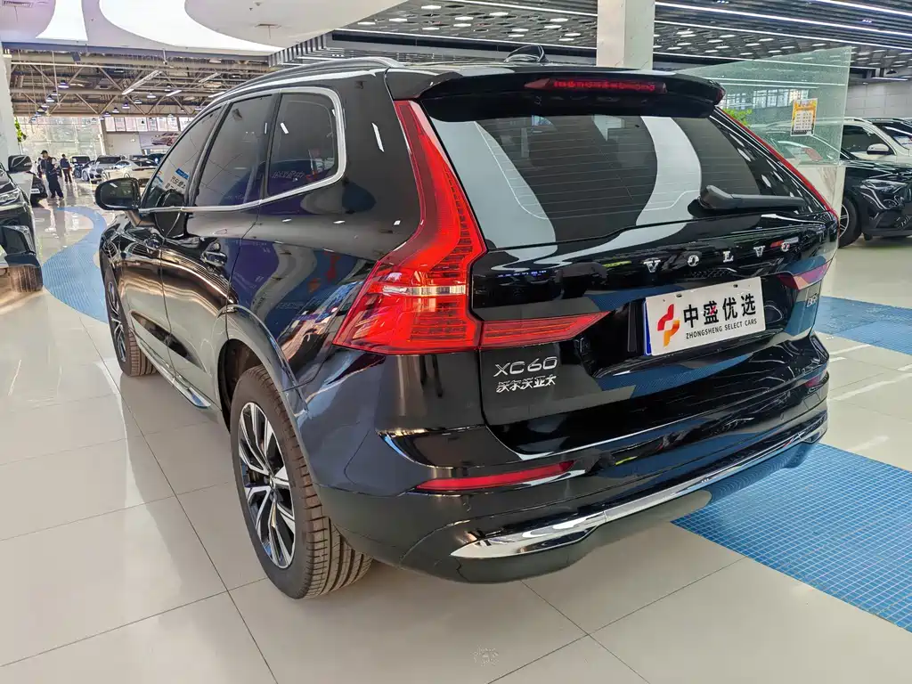 Volvo XC60 — миниатюра 11
