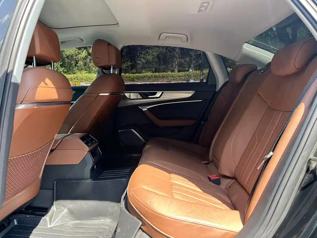 Audi A6L — миниатюра 6