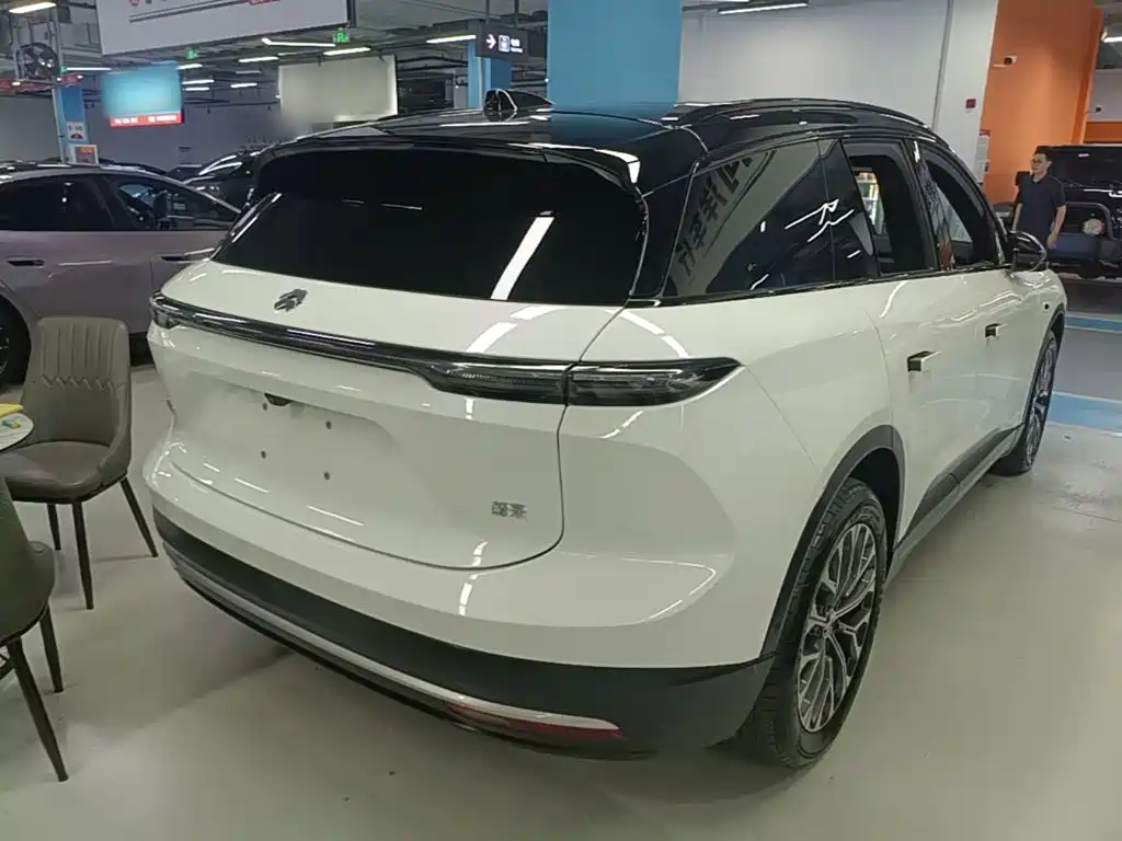 NIO ES6 — миниатюра 7