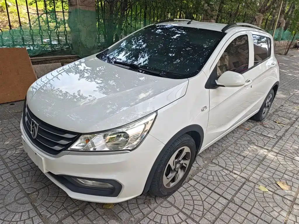 Baojun 310 — миниатюра 2