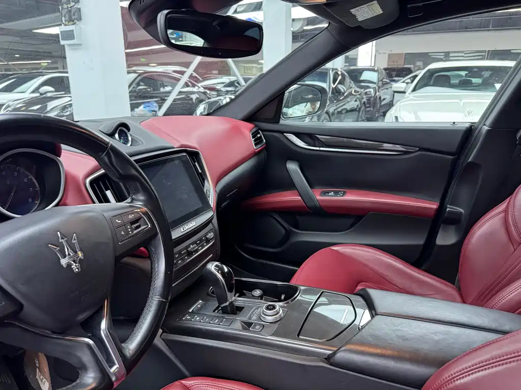 Maserati Ghibli 2017 3.0T Standard