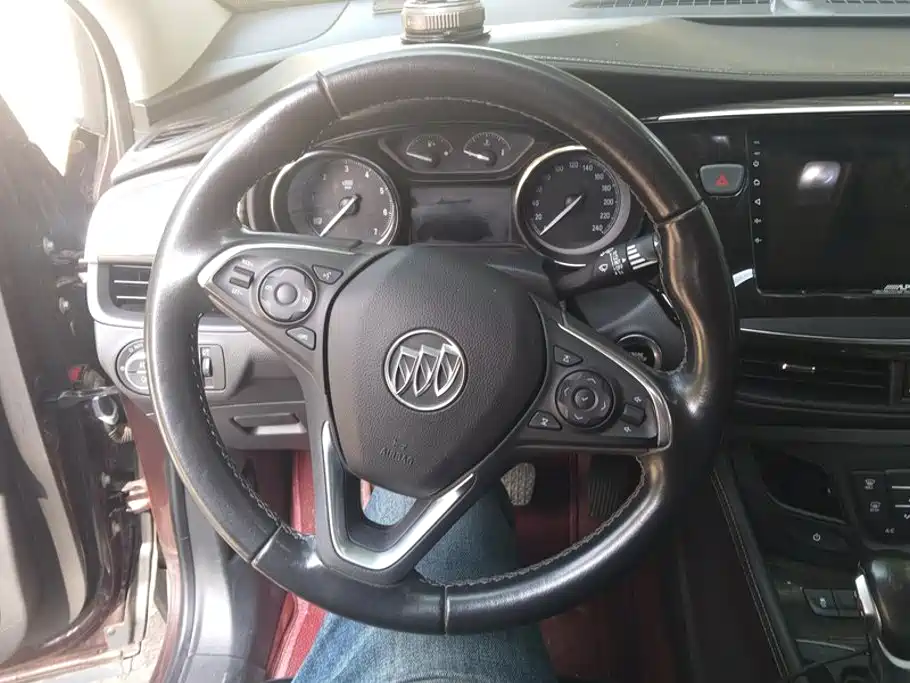 Buick Envision Plus — миниатюра 15