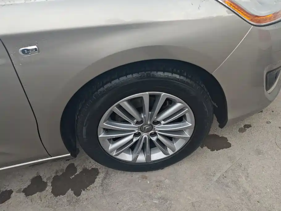 Citroen C4L — миниатюра 6
