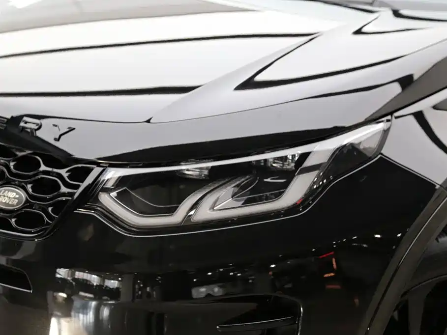 Land Rover Discovery Sport — миниатюра 25