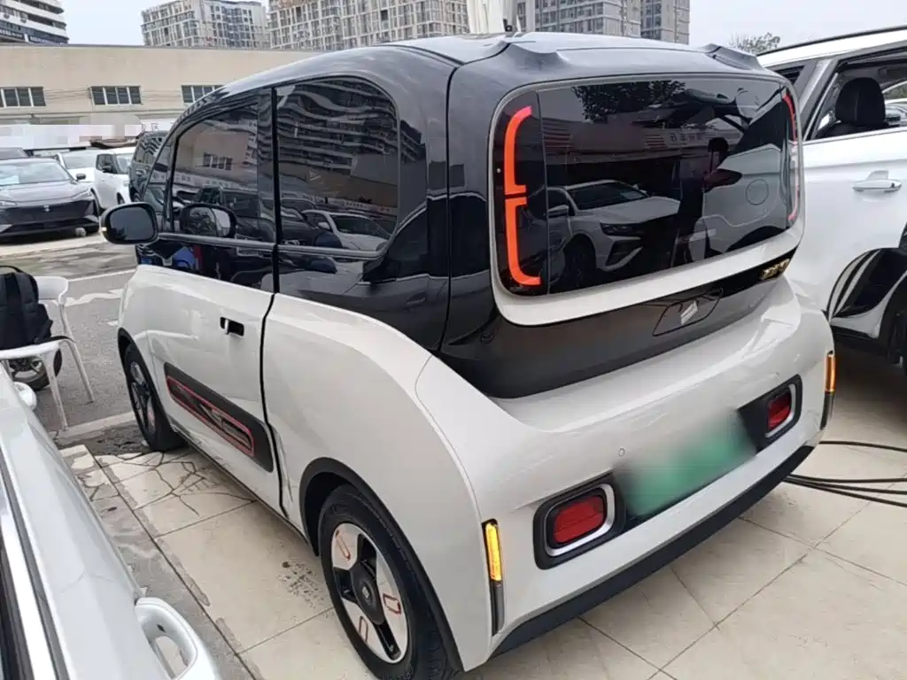 Baojun KiWi EV — миниатюра 5