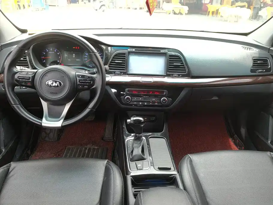 Kia K4 — миниатюра 12