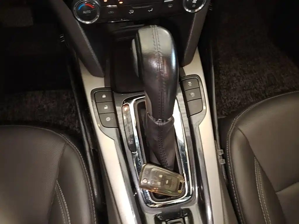 Chevrolet Malibu — миниатюра 14