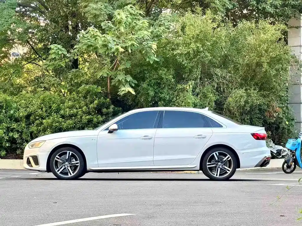 Audi A4L — миниатюра 8