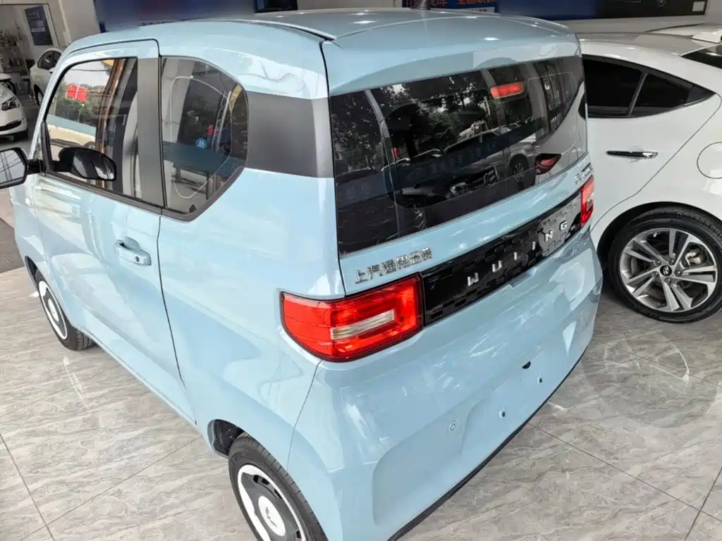 Wuling MINIEV — миниатюра 5
