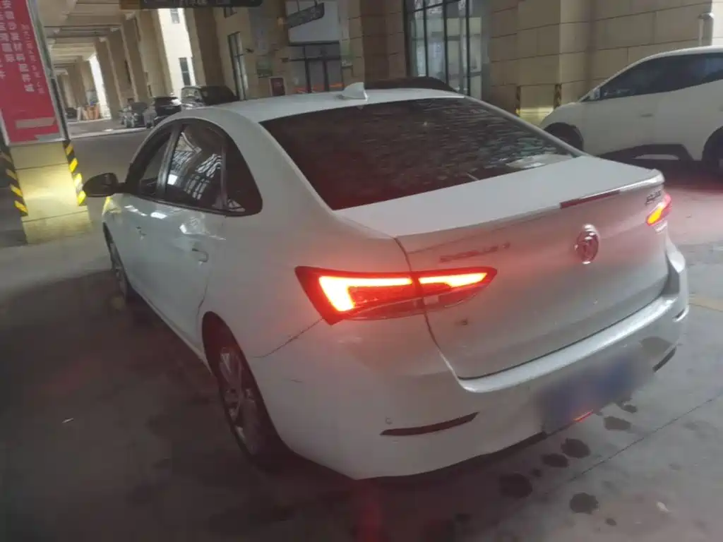 Buick Excelle — миниатюра 5