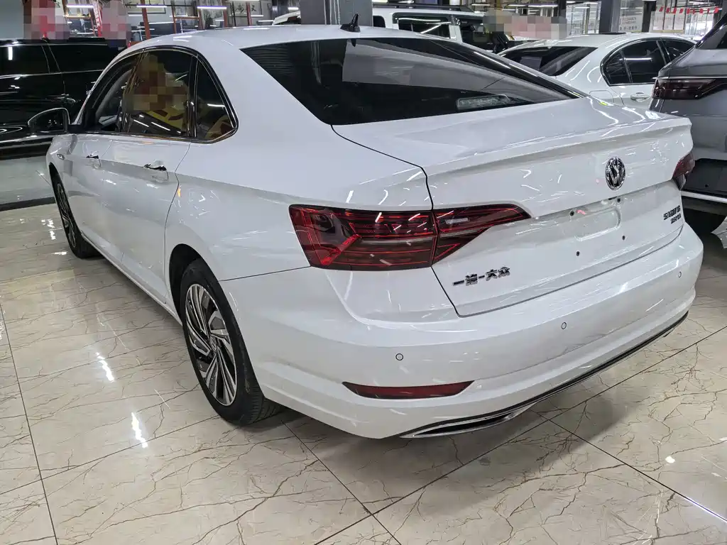 Volkswagen Sagitar — миниатюра 4