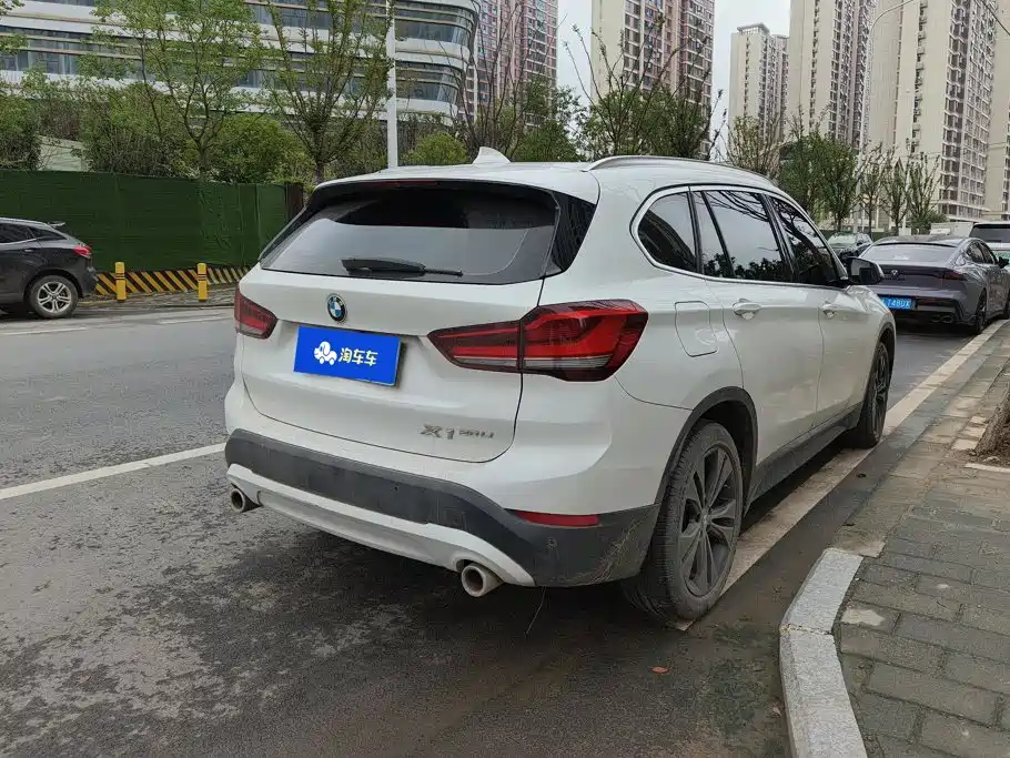 BMW X1 — миниатюра 3