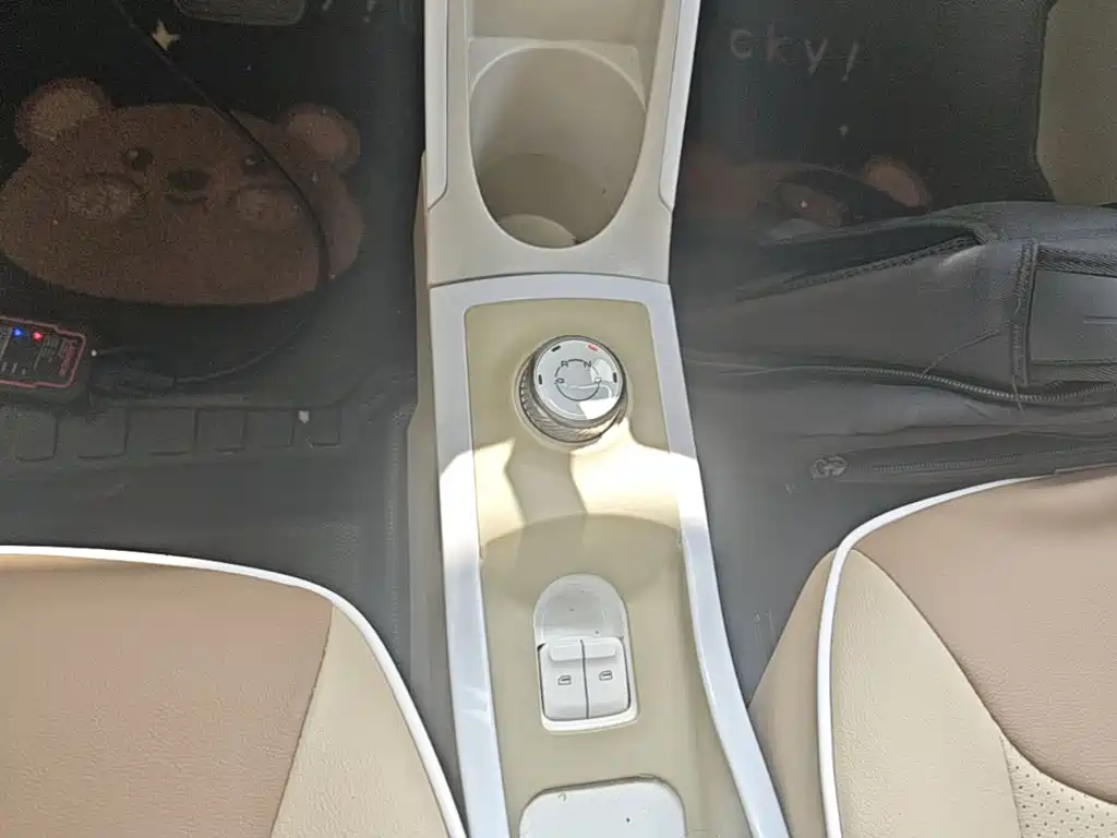 Wuling MINIEV — миниатюра 14