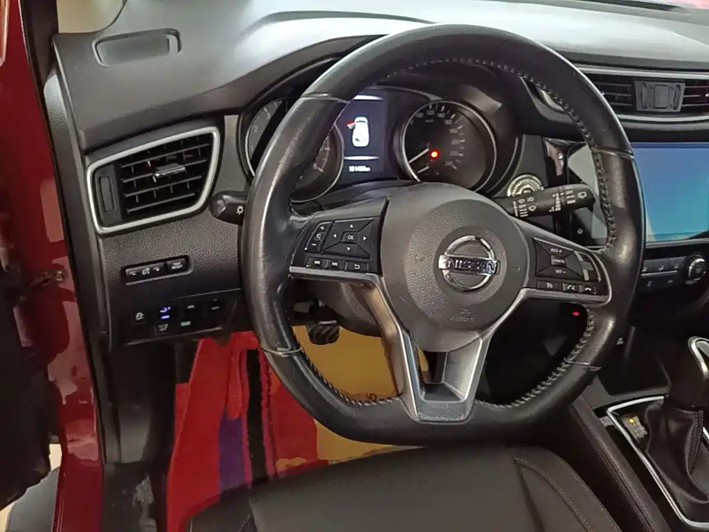 Nissan Qashqai — миниатюра 11