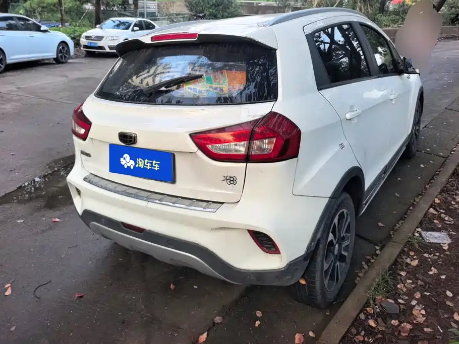 Geely Vision X3 — миниатюра 3