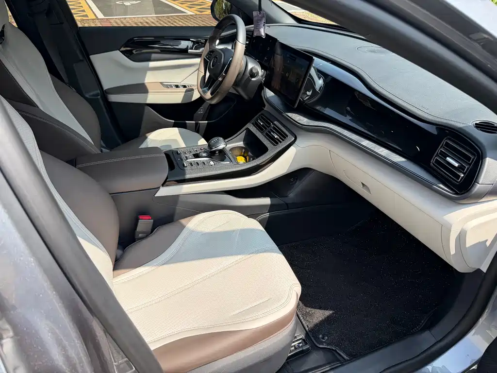 BYD Qin PLUS — миниатюра 6
