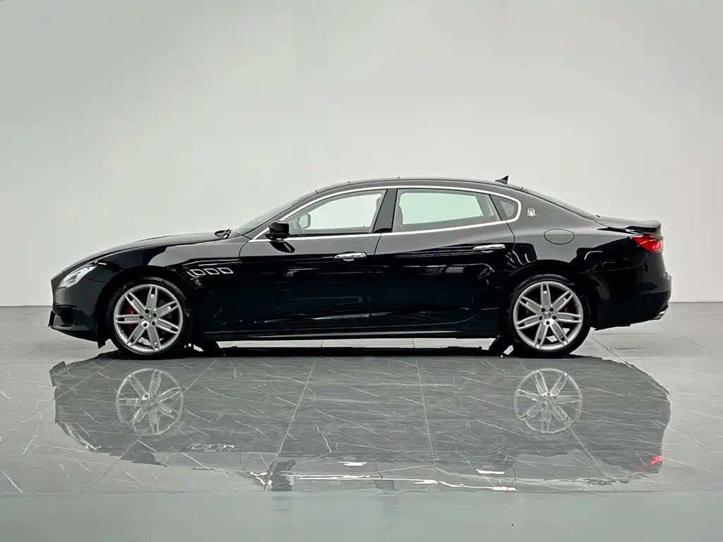 Maserati Quattroporte — миниатюра 3