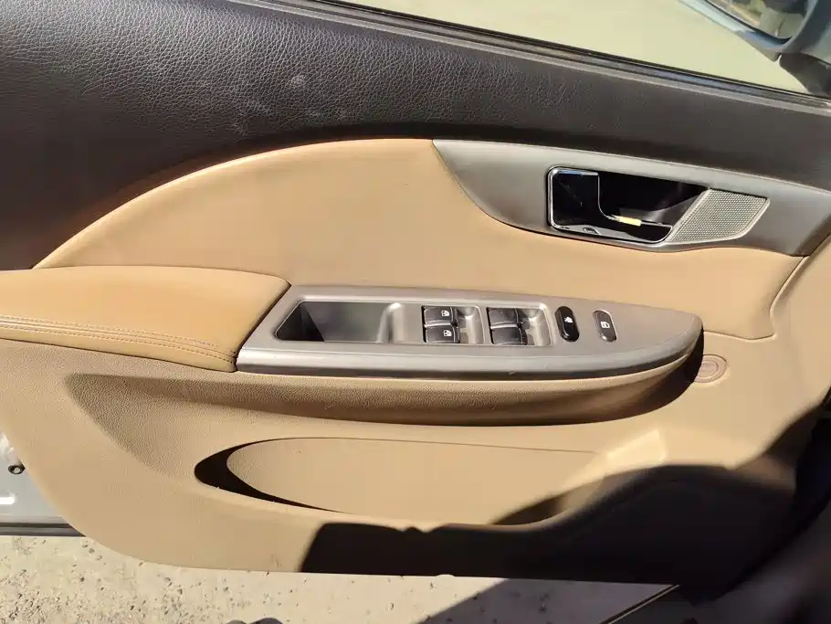Buick Excelle — миниатюра 7