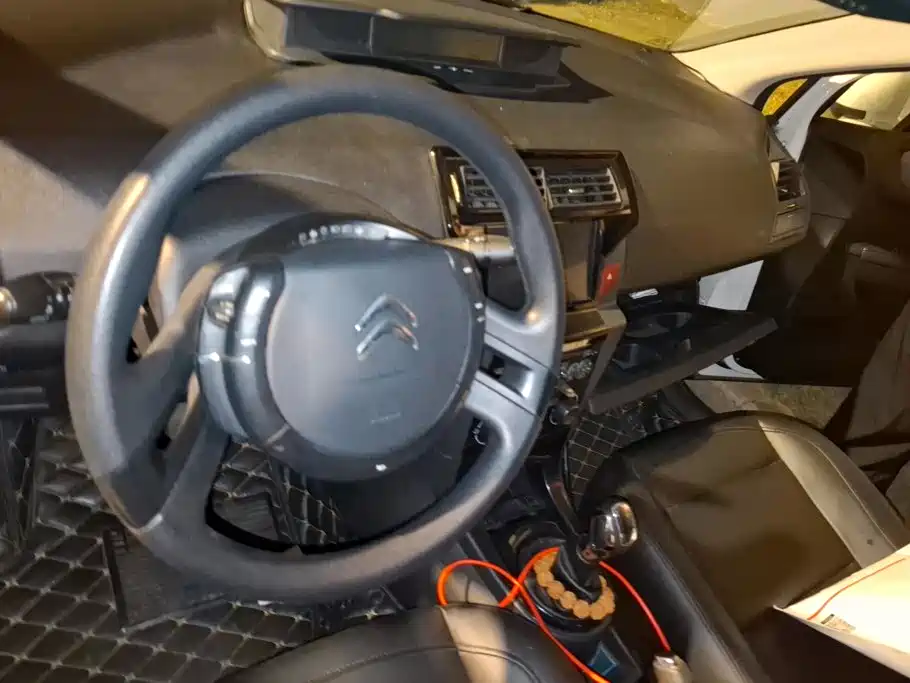 Citroen C-Quatre — миниатюра 12