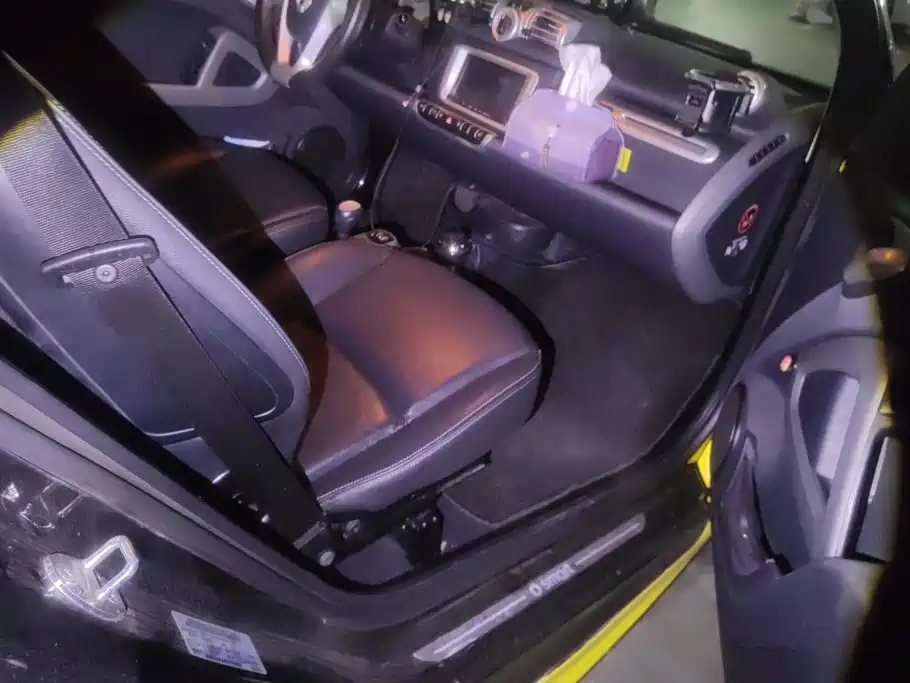 smart Smart Fortwo — миниатюра 8