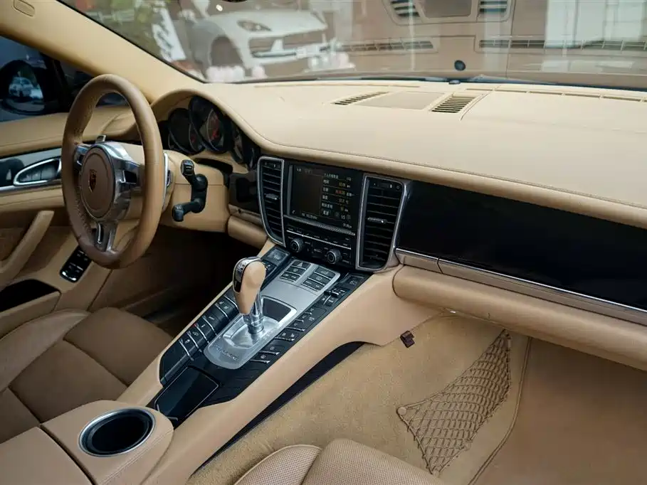 Porsche Panamera — миниатюра 14