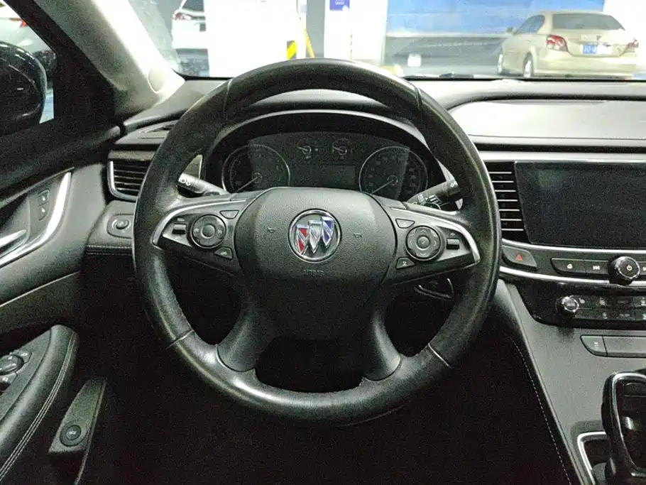 Buick LaCrosse — миниатюра 15