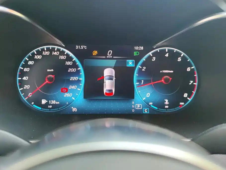Mercedes-Benz C-Class — миниатюра 14