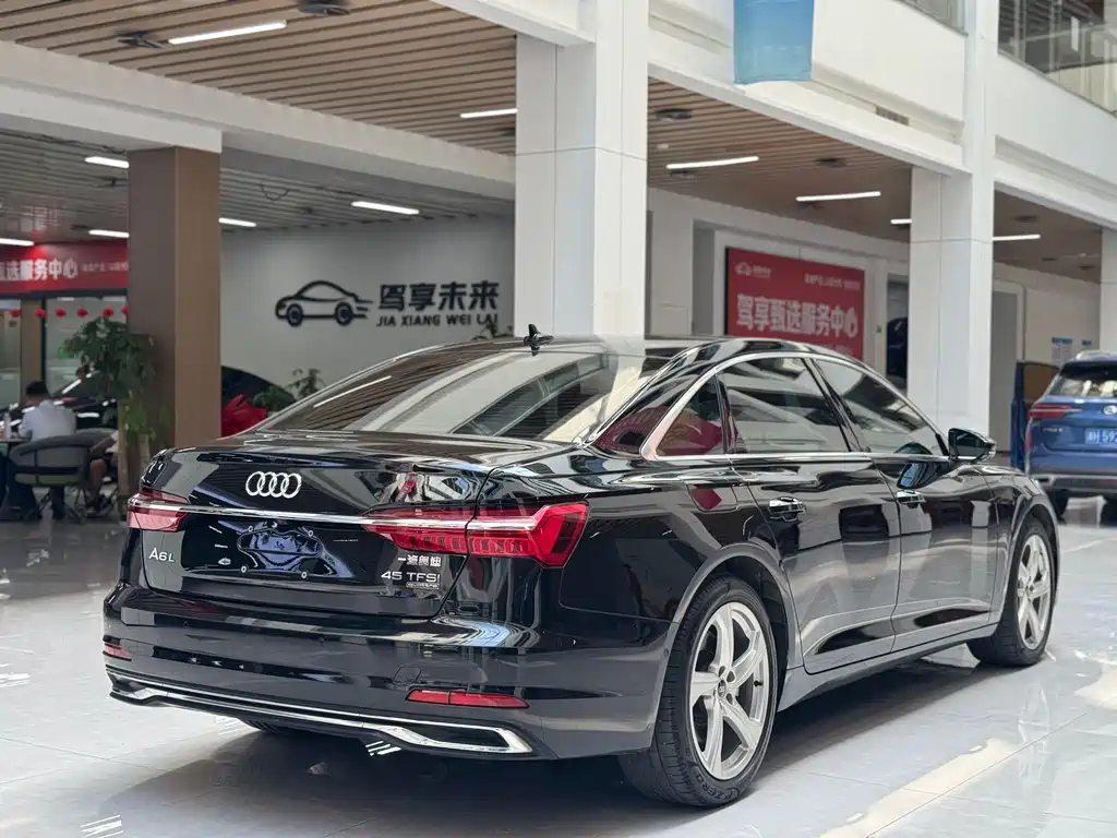 Audi A6L — миниатюра 5
