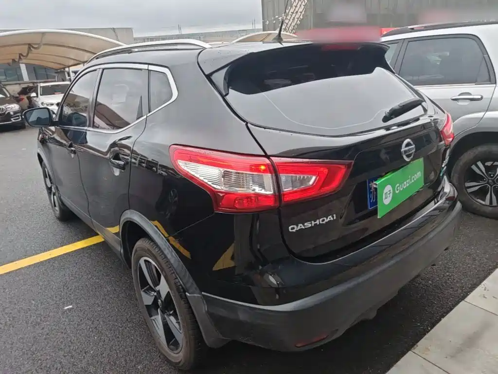 Nissan Qashqai — миниатюра 5
