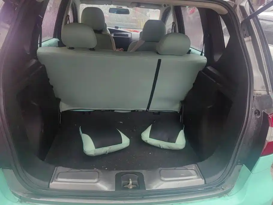 Nissan Livina — миниатюра 4