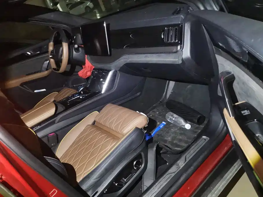 BYD Tang New Energy — миниатюра 8