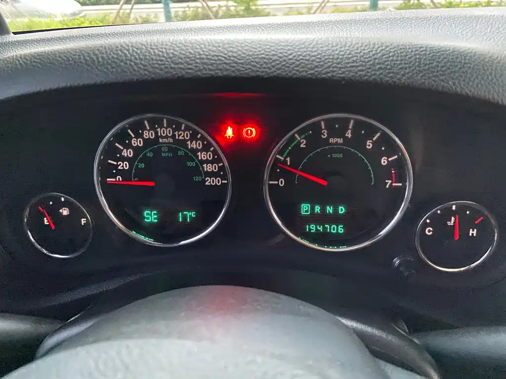 Jeep Wrangler — миниатюра 14