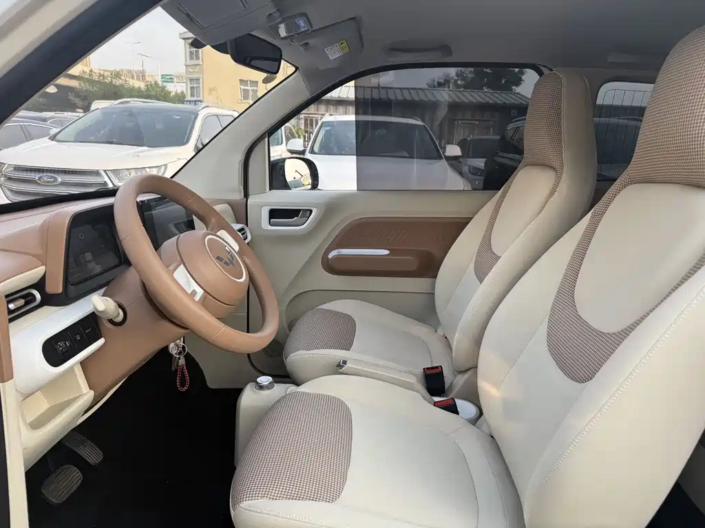 Wuling Mini EV MINIEV 2024 215km