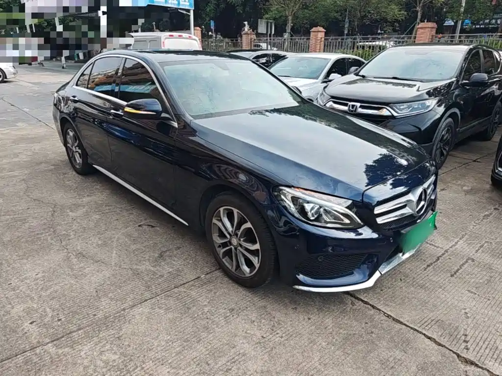 Mercedes-Benz C-Class — миниатюра 4