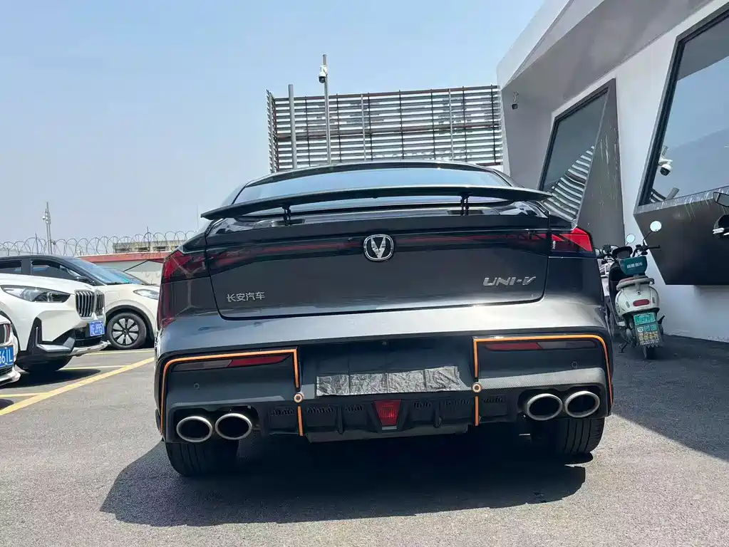 Changan UNI-V — миниатюра 8